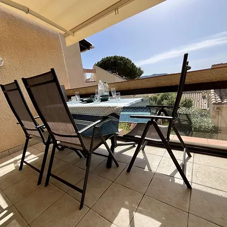 Avec Terrasse Vue Et Parking A Apartment *